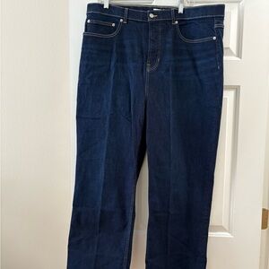 SPANX Women’s Kick Flare capri jeans